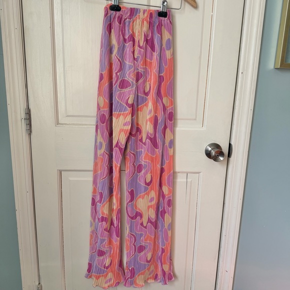 Peppermayo 2 Piece Set Change of Pace Shirt and 90s Muse Pants 0 2 Psychedelic - Picture 10 of 14